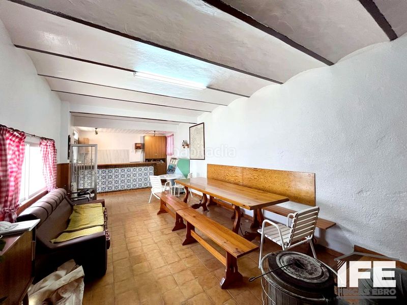 Foto bbfae081-f79a-4796-ac1b-4423f6b3699d. Casa  de planta baja en Alagón