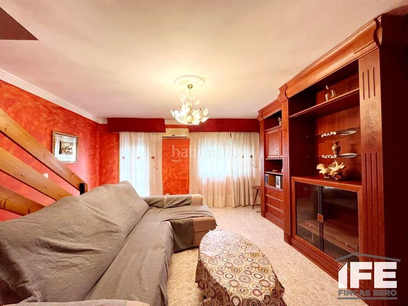 Foto 9201613f-95d7-4eb5-937d-991e89f9de29. Casa amb aparcament a Alagón