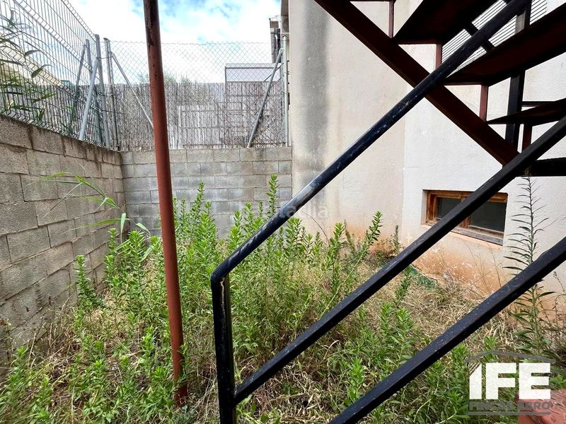 Foto a5b2cf75-c29b-4ae2-8cca-e9e8222f3305. Casa amb aparcament a Alagón
