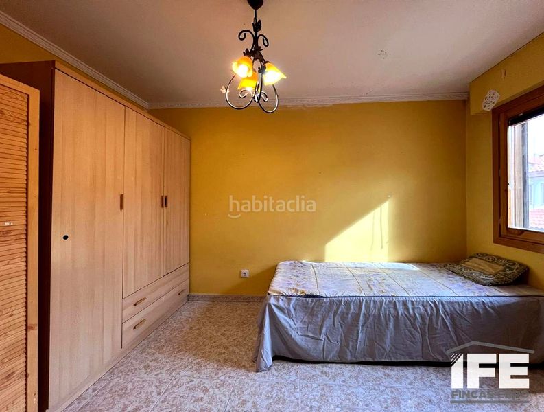 Foto c5342420-05b3-4d9f-9aee-d4f672f2161d. Casa amb aparcament a Alagón
