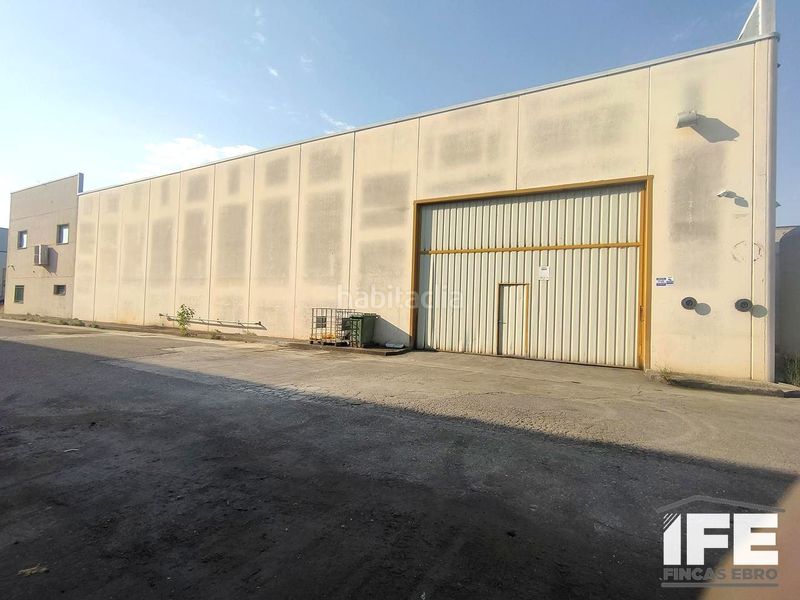 Foto 834beefd-d269-488e-9b9f-ff1e8b82d839. Location bâtiment à usage industriel dans Alagón