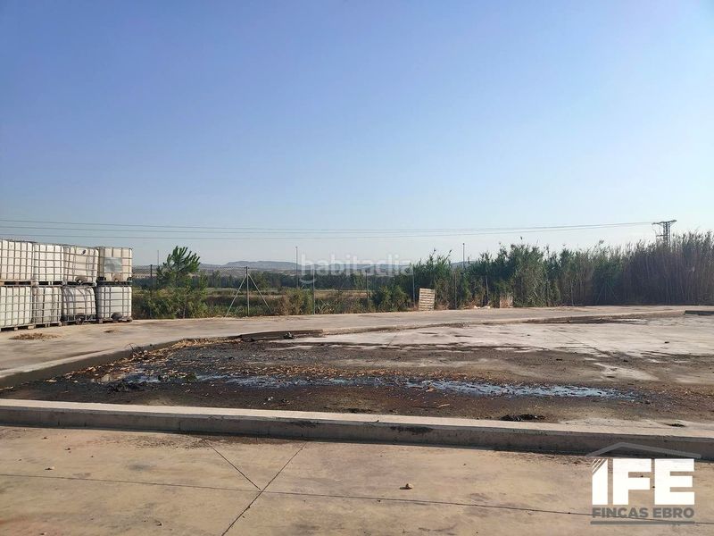 Foto 9e21d3bc-e461-4fb9-9b7b-f909f6919322. Location bâtiment à usage industriel dans Alagón