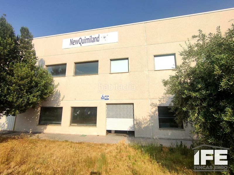 Foto a043d0a6-3234-47ad-94bd-a428d94d6974. Location bâtiment à usage industriel dans Alagón