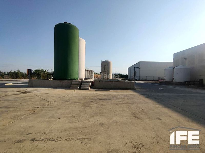 Foto c354251b-e082-48c0-877e-cb22bf303bc9. Location bâtiment à usage industriel dans Alagón