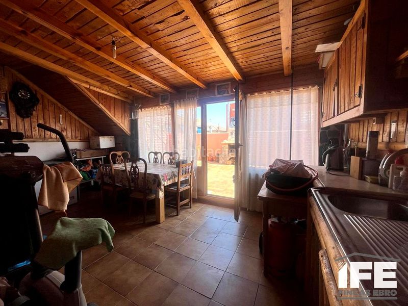 Foto 5d3cb73d-45c8-4cf3-926e-d65a58642a7b. Flat with heating parking in Pedrola