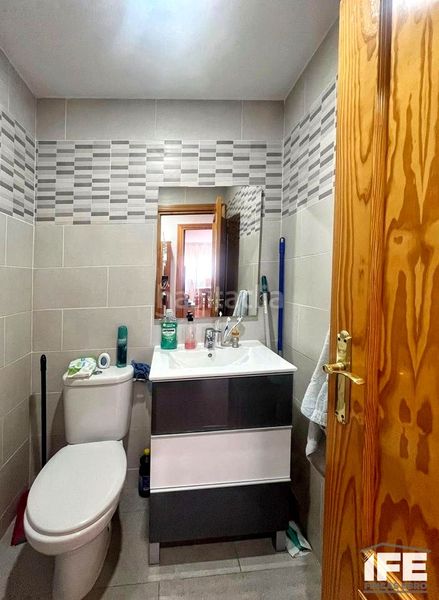Foto b2f2934e-fdee-4100-8cad-126b5f7ecc7d. Flat with heating parking in Pedrola