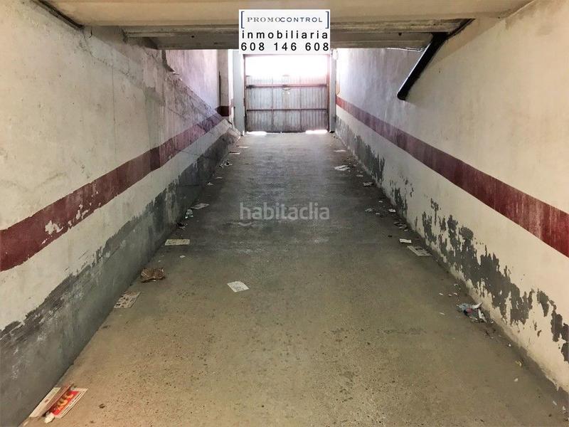 Foto be589907-3d7b-4f3d-b37f-b965fd495a1e. Autoparkplatz in avenida zaragoza 12 in Zuera