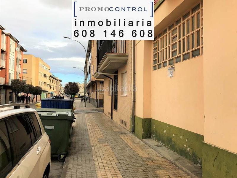 Foto 99987737-4bfd-4700-81ad-beb474257cab. Location local commercial dans n/a dans Zuera