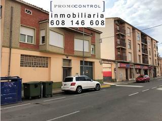 Location Local commercial à Avenida zaragoza 13. Descripción.- local en alquiler en la avenida zaragoza 13, 50800