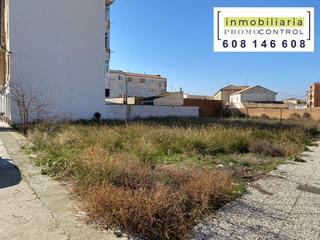 Terreny residencial a Avenida santa engracia 6. Se vende solar urbano