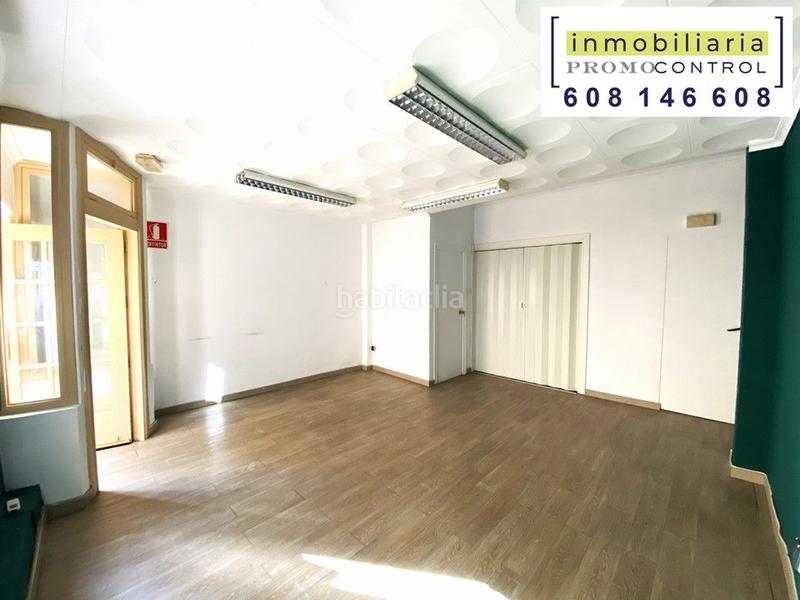 Foto b95f7554-b692-4a9e-8e0a-dacb35005d34. Lloguer local comercial a calle del salz 14 a Zuera