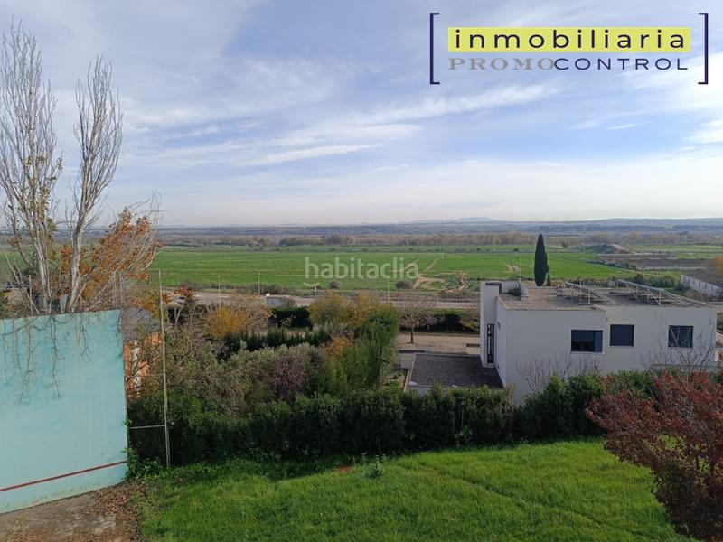 Foto 2d16ba47-4e42-4ee6-8dc2-8fa17b8d6184. Xalet a calle río aragón 4 a Zuera