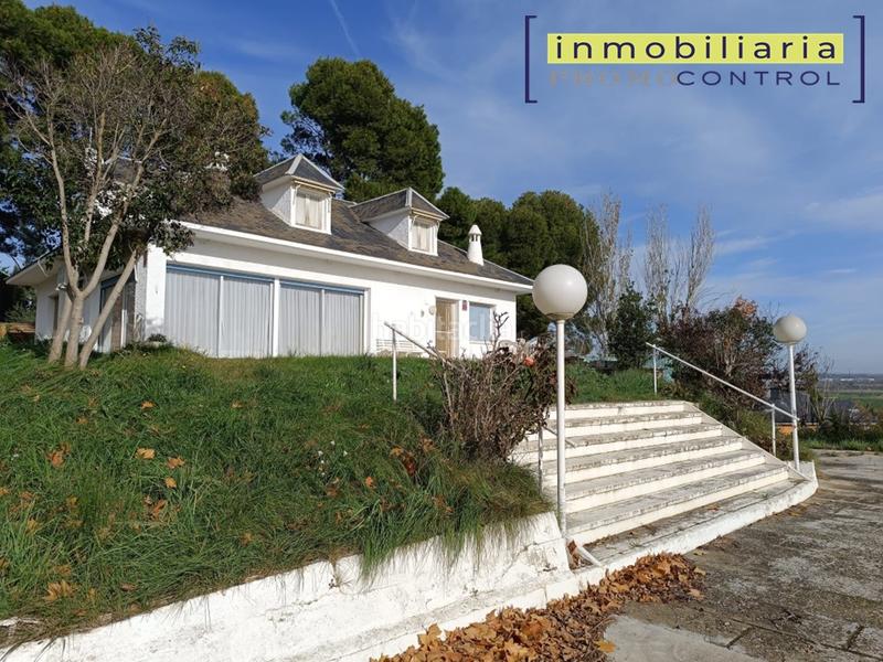 Foto 441e2eef-c51f-47b9-9f6b-56bc44cd479f. Xalet a calle río aragón 4 a Zuera