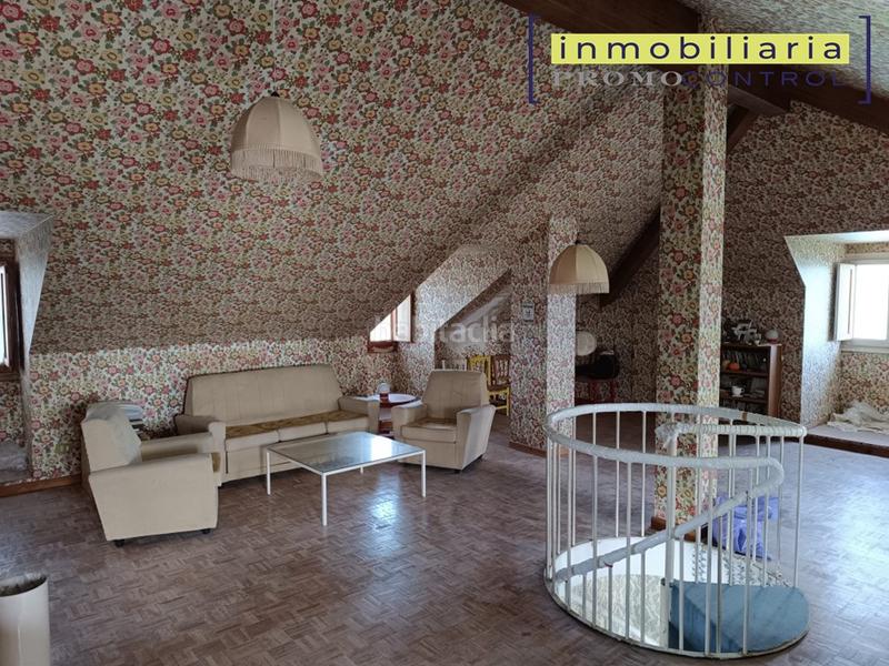 Foto 69cd39a3-c2e4-4eac-bd0a-361335fdbebd. Xalet a calle río aragón 4 a Zuera