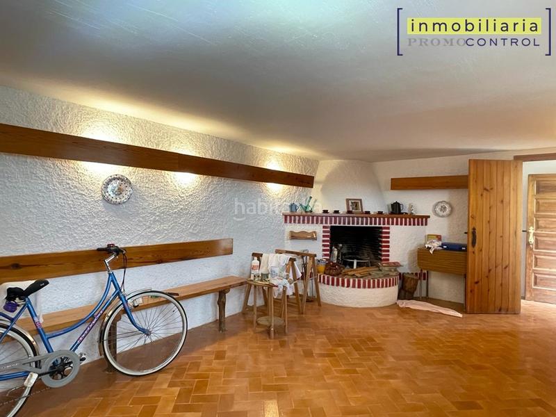 Foto 9b5501e6-e438-40b3-9def-e3fdf03fdc33. Xalet a calle río aragón 4 a Zuera