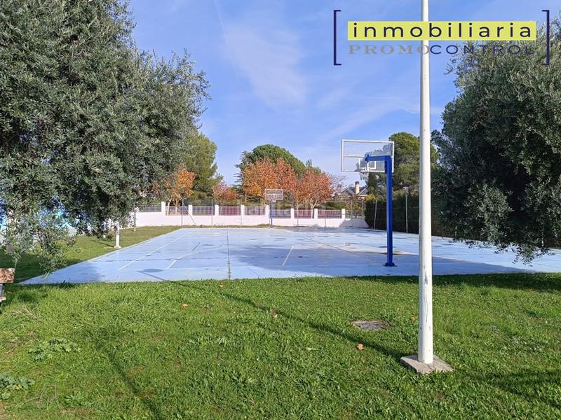 Foto c9aeef1f-dff3-4da3-94a4-32967619061e. Xalet a calle río aragón 4 a Zuera