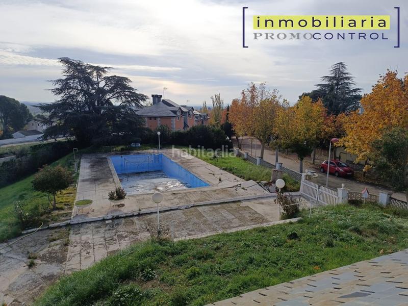 Foto eb65bb3e-d9ef-4675-b0fa-3111029d1ac4. Xalet a calle río aragón 4 a Zuera