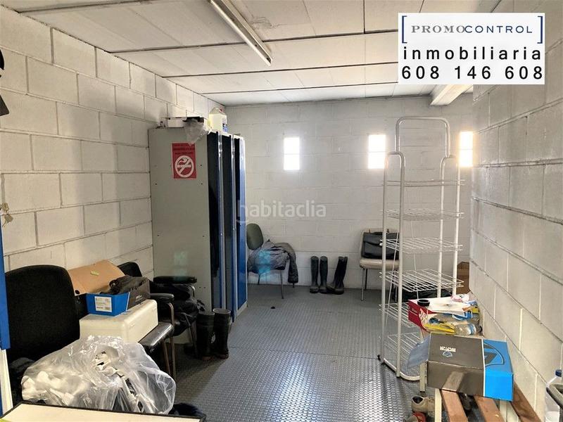 Foto 4f0be794-9123-43e0-859b-528a014f9465. Nave industrial en calle alemania 65 gran nave industrial en venta. en Zuera