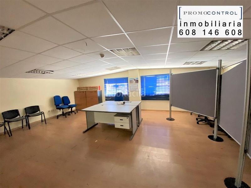 Foto 892c8871-7358-466f-b780-c685f4107b7d. Nave industrial en calle alemania 65 gran nave industrial en venta. en Zuera