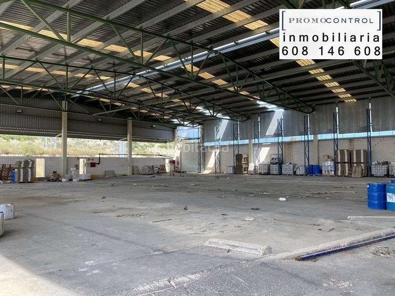 Foto c1bba2a7-056f-4756-ac97-7e94adc4b2d7. Nave industrial en calle alemania 65 gran nave industrial en venta. en Zuera