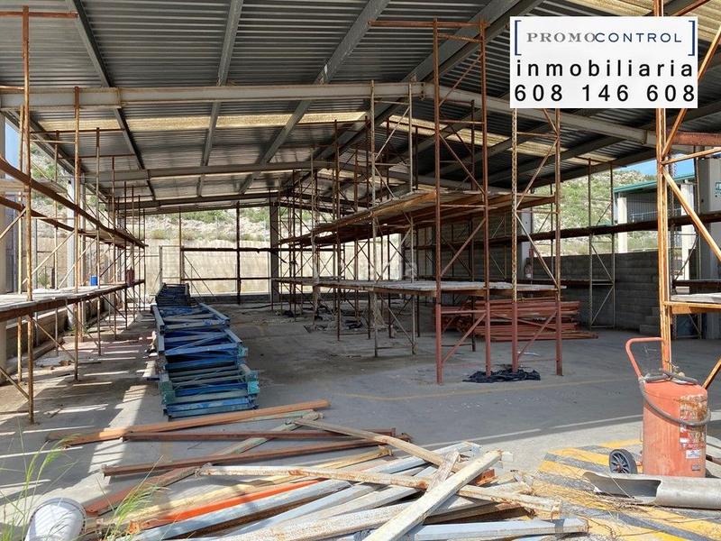 Foto e9c7ea23-47a0-493e-9900-f7c6093d9c9b. Nave industrial en calle alemania 65 gran nave industrial en venta. en Zuera