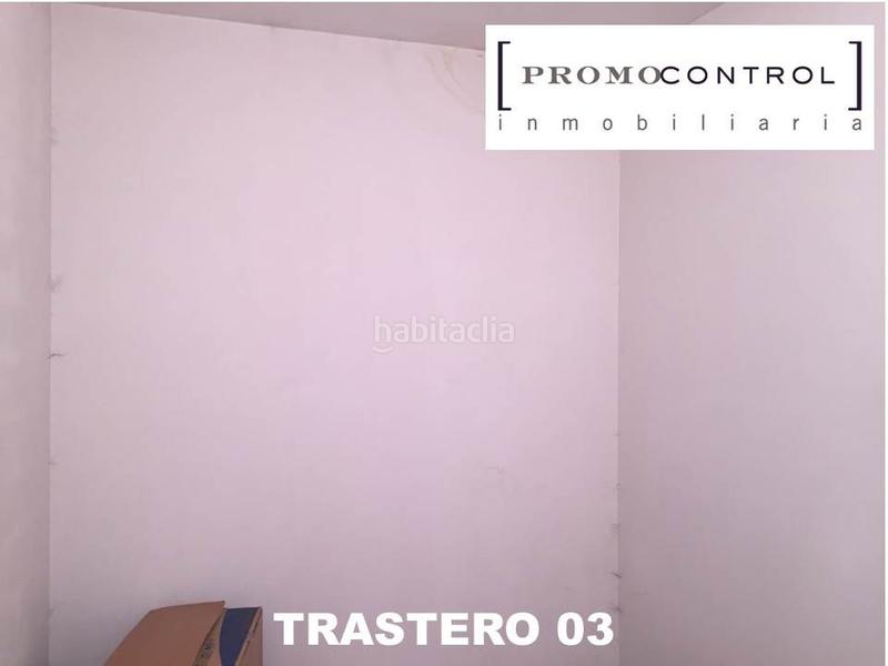 Foto fafb1196-6224-4c24-83bd-216d12e8a904. Aparcament cotxe a n/a a Zuera