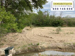Rent Rural plot in Calle nuestra señora del salz 38. Alquiler de terreno en zuera