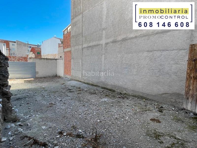 Foto 24a25be4-e507-47e3-904f-e16a0a38eb2e. Alquiler terreno residencial en calle suñol 43 terreno en alquiler en calle suñol 43, en Zuera