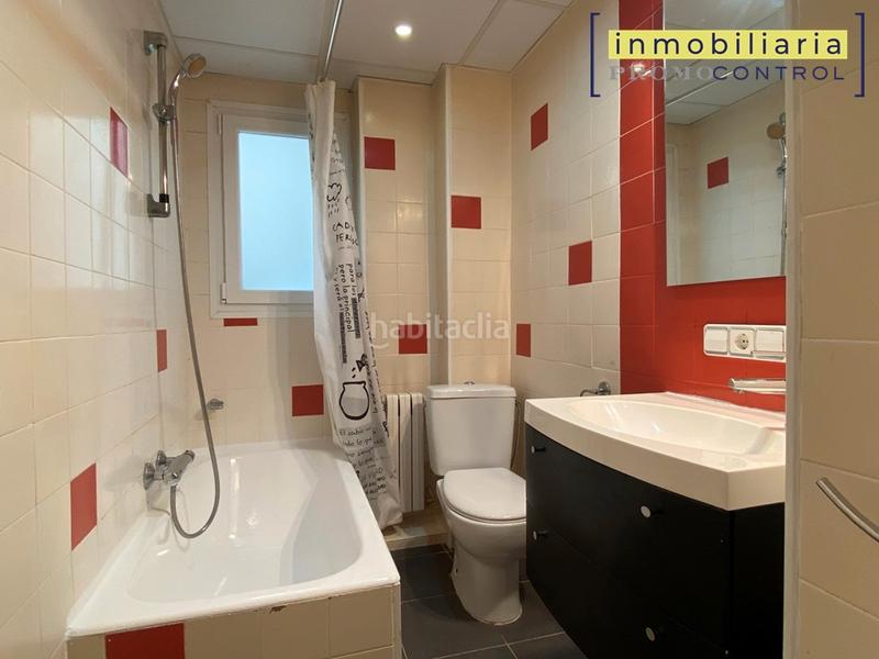 Foto 654f1ad6-c5ba-403f-81f6-28cfceeed697. Appartamento in calle de antonio mompeón motos 24 in Zaragoza