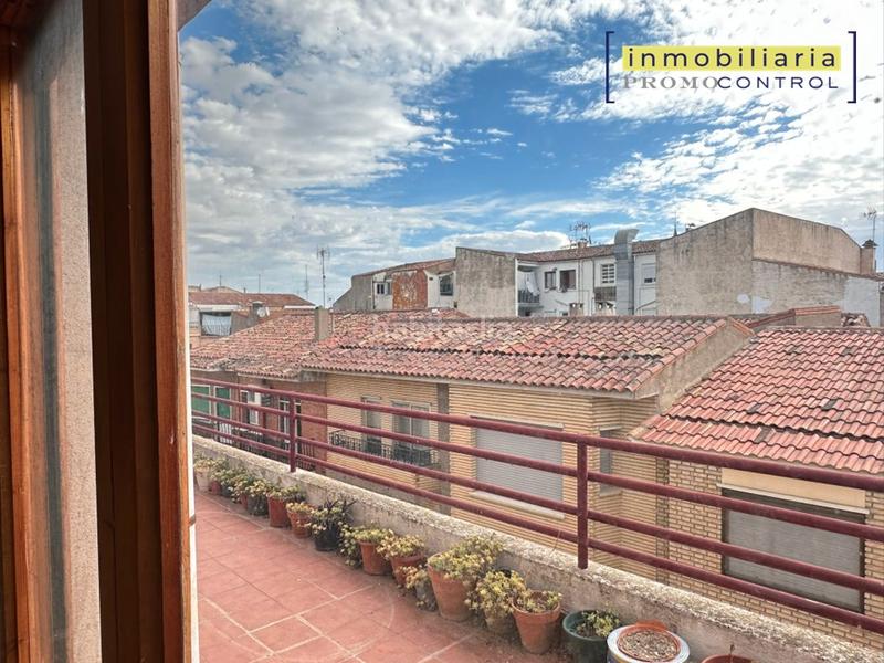 Foto 503f91ef-6b35-4b58-8207-4554b42bae4e. Piso en calle perena 1 piso en venta en calle perena 1 en Zuera