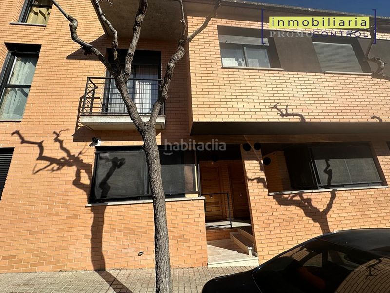 Foto ae22f81d-c0ff-4f19-85bd-427595662b0e. Semi detached house in calle fernando el católico 10 in Zuera