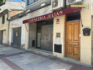 Rent Business premise in Avenida candevania 20. La- avenida candevania