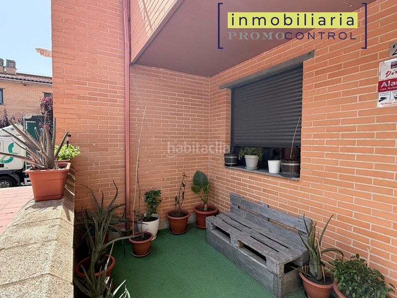 Foto 94aabeb4-4565-4e41-8215-641102f2be90. Casa adossada amb calefacció aparcament a Zuera