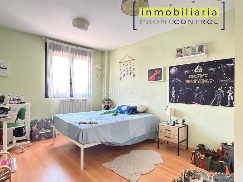 Foto b52b7896-0b80-4da9-b0f1-74a1343dd463. Casa adossada amb calefacció aparcament a Zuera