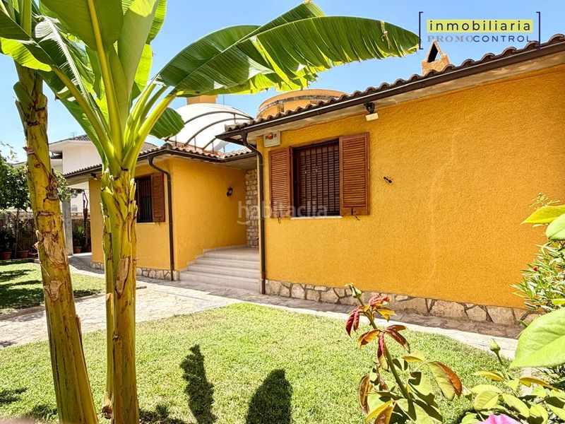 Foto a6be6567-d657-47ee-b58f-fd5840329faf. Xalet amb xemeneia calefacció aparcament piscina a Zuera