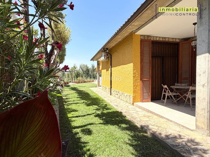 Foto c68af9a4-3ae0-4e04-a7b9-c7a1ce1435b6. Xalet amb xemeneia calefacció aparcament piscina a Zuera
