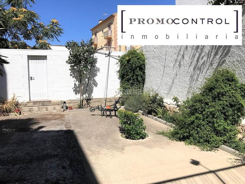 Foto e1f6dc71-d71f-48ca-a0ed-dce2330f42d4. Location local commercial dans n/a dans Zuera