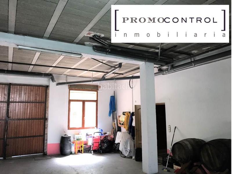 Foto eb95b005-8c82-40a7-87d3-82a1d00b7a00. Location local commercial dans n/a dans Zuera