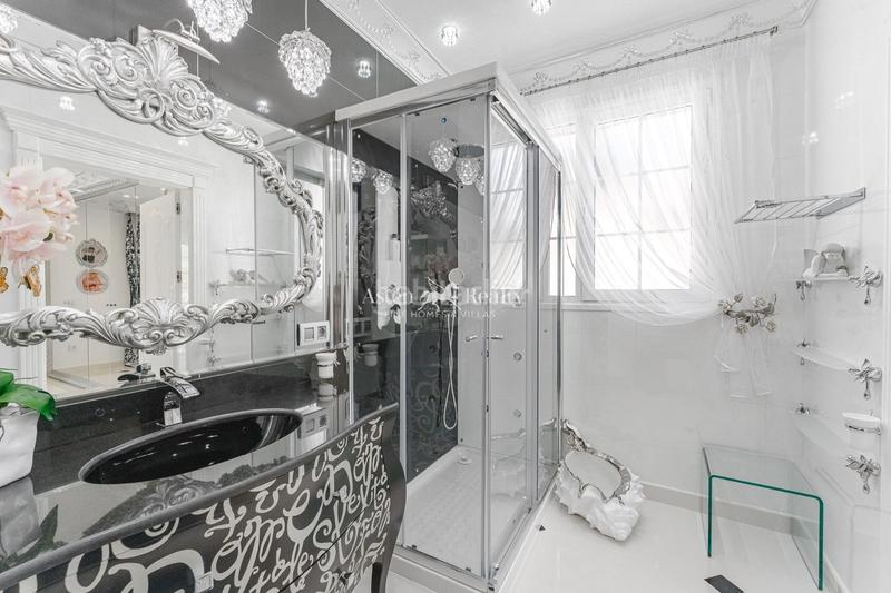 Foto 183a903e-ffd9-483a-8808-1bcbf44400c7. Maison avec parking piscine dans La Caleta Adeje