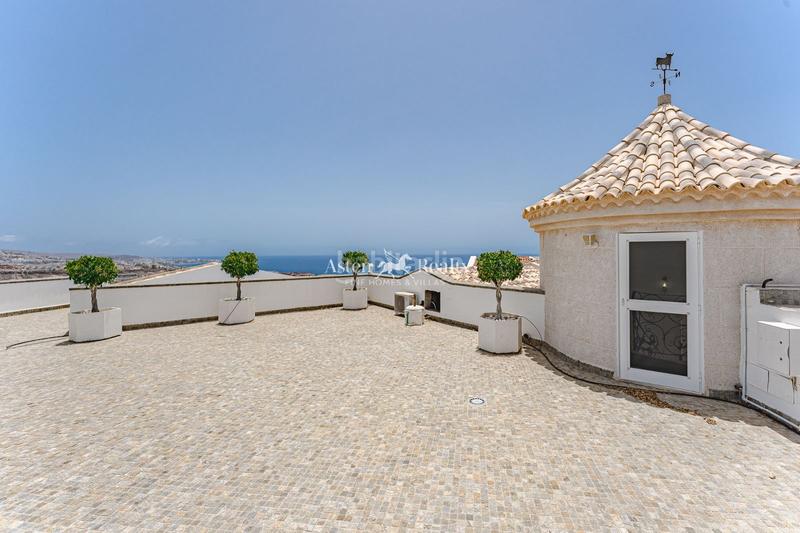 Foto 7063c5b4-e4de-4fd2-9c20-c70dca2b109c. Maison avec parking piscine dans La Caleta Adeje