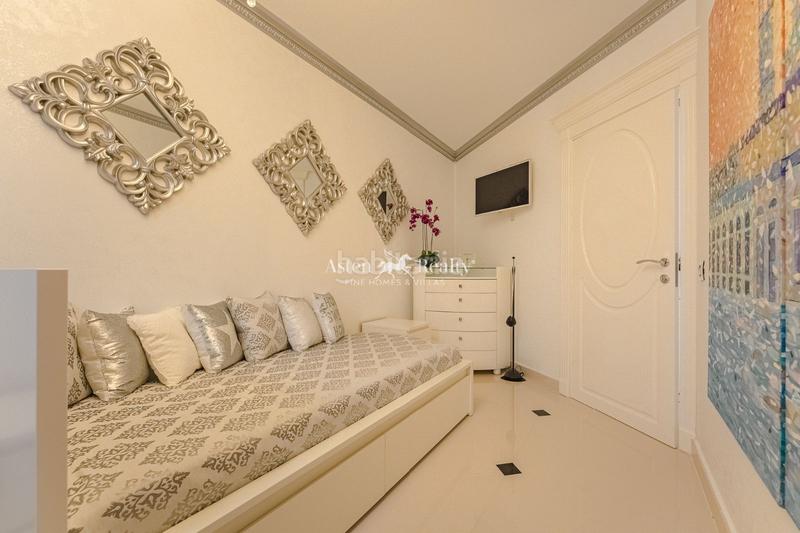 Foto 95079b14-a28d-4146-ab95-159075682296. Maison avec parking piscine dans La Caleta Adeje