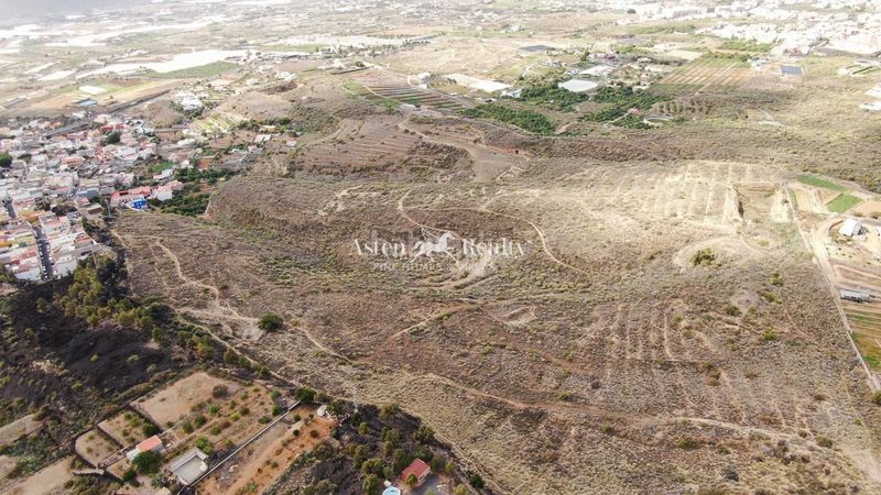Foto d103ce0b-9943-4676-afee-0a12bac397fd. Finca rústica a Centro Güímar