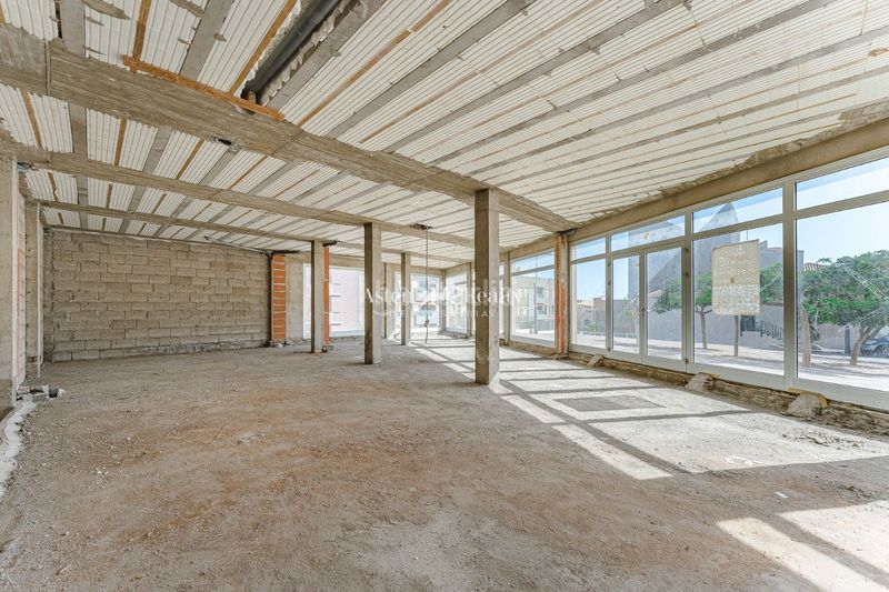 Foto e96a17d0-ef9a-4b44-b3f9-3601b2014247. Local comercial a Alcalá Guía de Isora