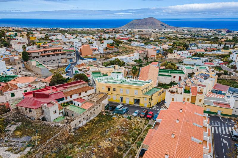 Foto 9027684e-2d4b-4d61-9a84-281a162a8ed5. Haus mit parking in Candelaria - playa la viuda Candelaria