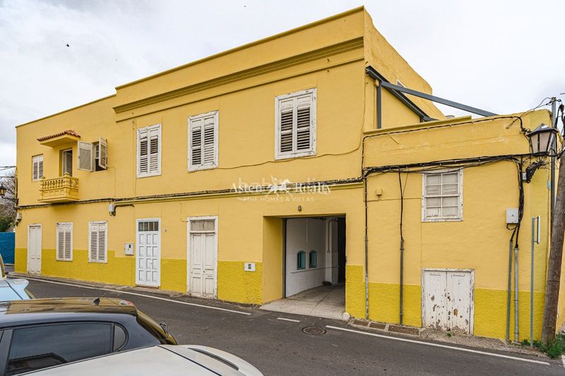 Foto 10710acc-0447-4eb3-ba81-022df4a8bdc5. Casa amb aparcament a Candelaria - playa la viuda Candelaria