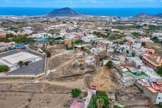 Fondo rustico  La morra abajo. Terreno urbano en el centro de güímar.