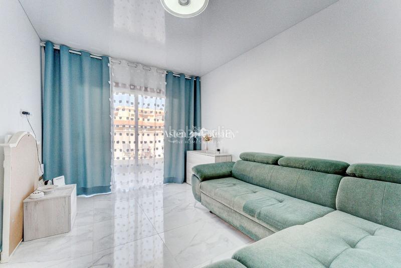 Foto 55ea9f83-34f3-42db-83fd-834250a4d4ea. Chalet with parking in Puerto de Santiago Santiago del Teide