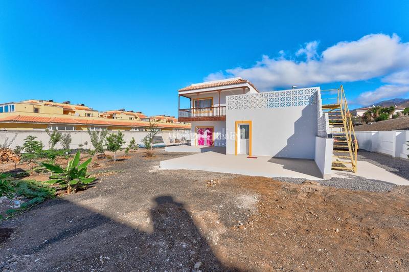 Foto 5fe238da-d61d-45f4-9003-5b01d1cb4b9d. Chalet with parking in Puerto de Santiago Santiago del Teide
