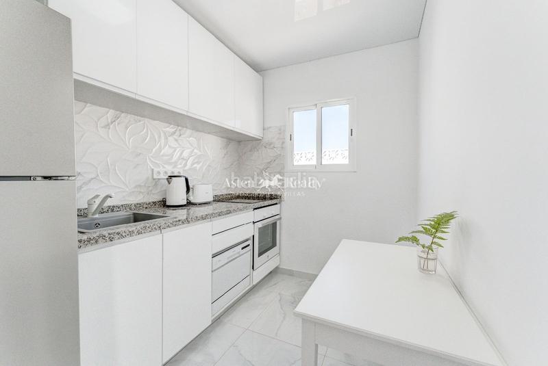 Foto d8b93ade-8eb1-4e2b-8790-9b6e39a26b9d. Chalet with parking in Puerto de Santiago Santiago del Teide