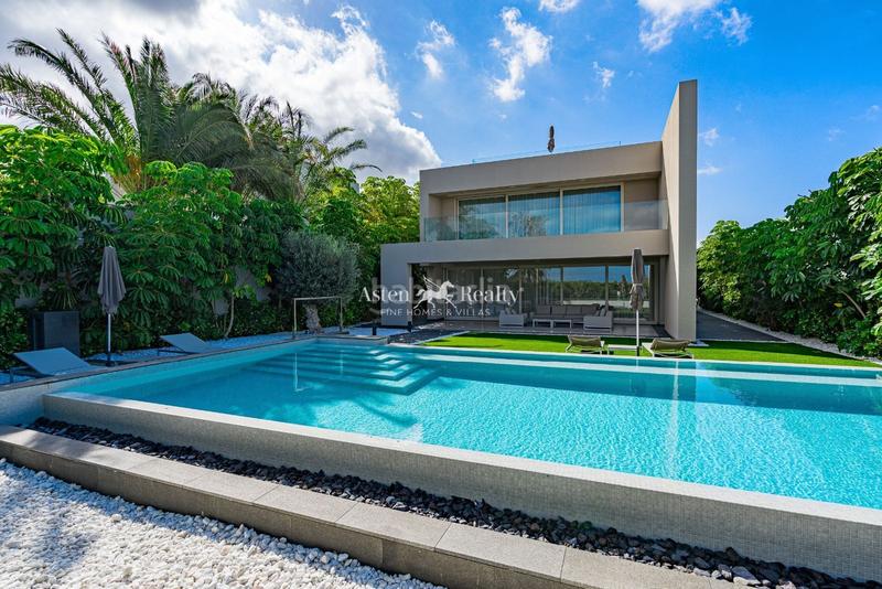 Foto 44f1a019-d735-499d-ae6d-13ec929dbcb2. Casa con riscaldamento parcheggio piscina in La Caleta Adeje